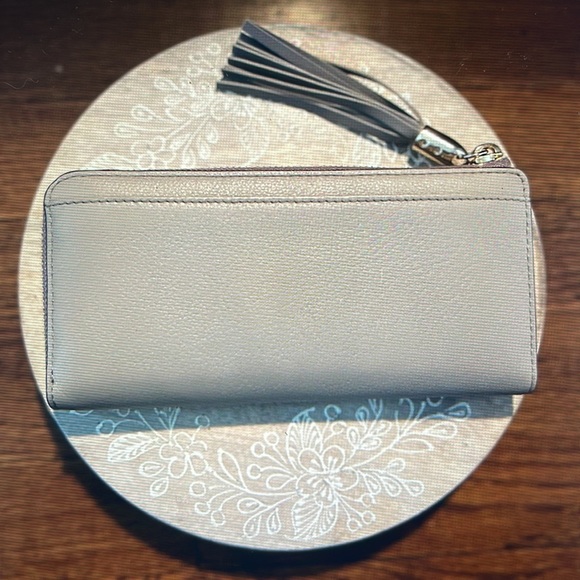 NWOT - Kate Spade Wallet with Tassel Zip - Picture 3 of 7